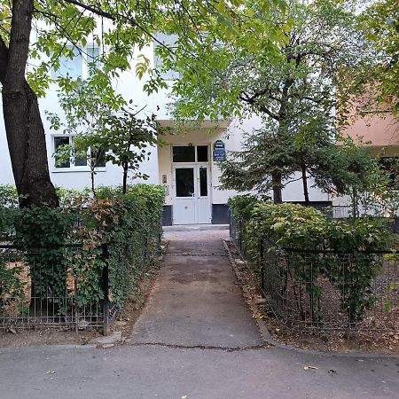 Golden Apartment Baneasa ブカレスト エクステリア 写真